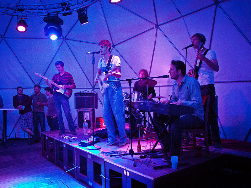 Dome tent